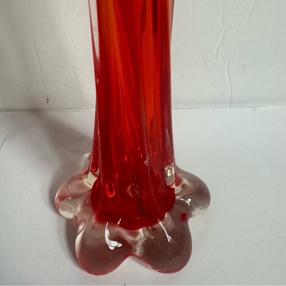 Tall thin glass wide petal-footed vase. Approx. 11”H. - Picture 2 of 10